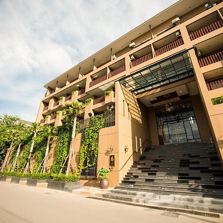 Lani Chiang Mai Hotel Eksteriør bilde